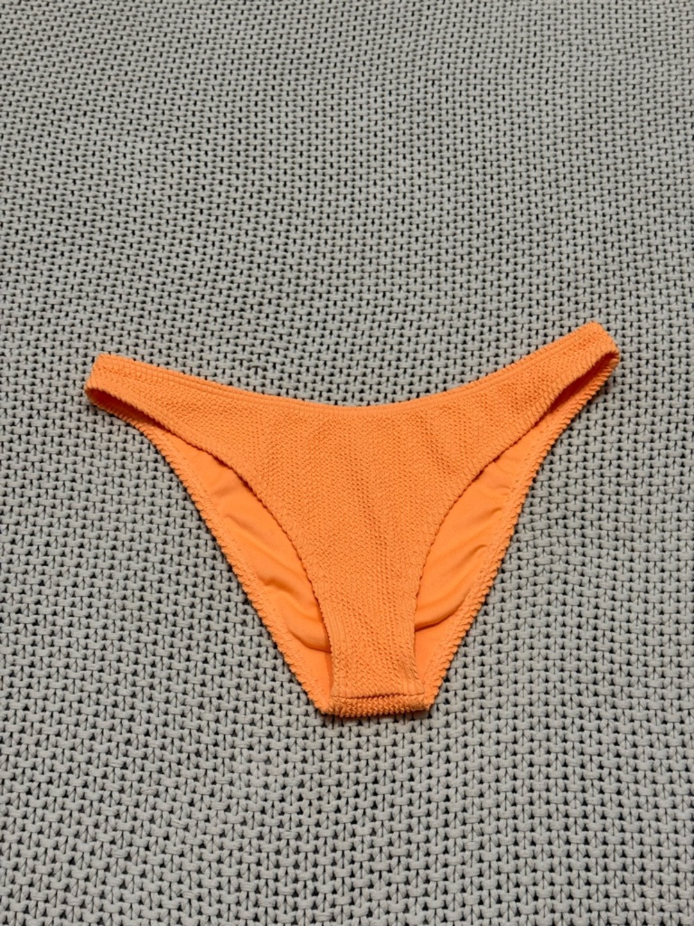 NWOT Billabong Summer Hi Hike - High Leg Bikini Bottoms for Women - Size Large